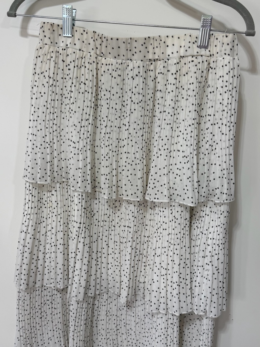 WD.NY Cream Tiered Pleated Skirt with Black Polka Dots